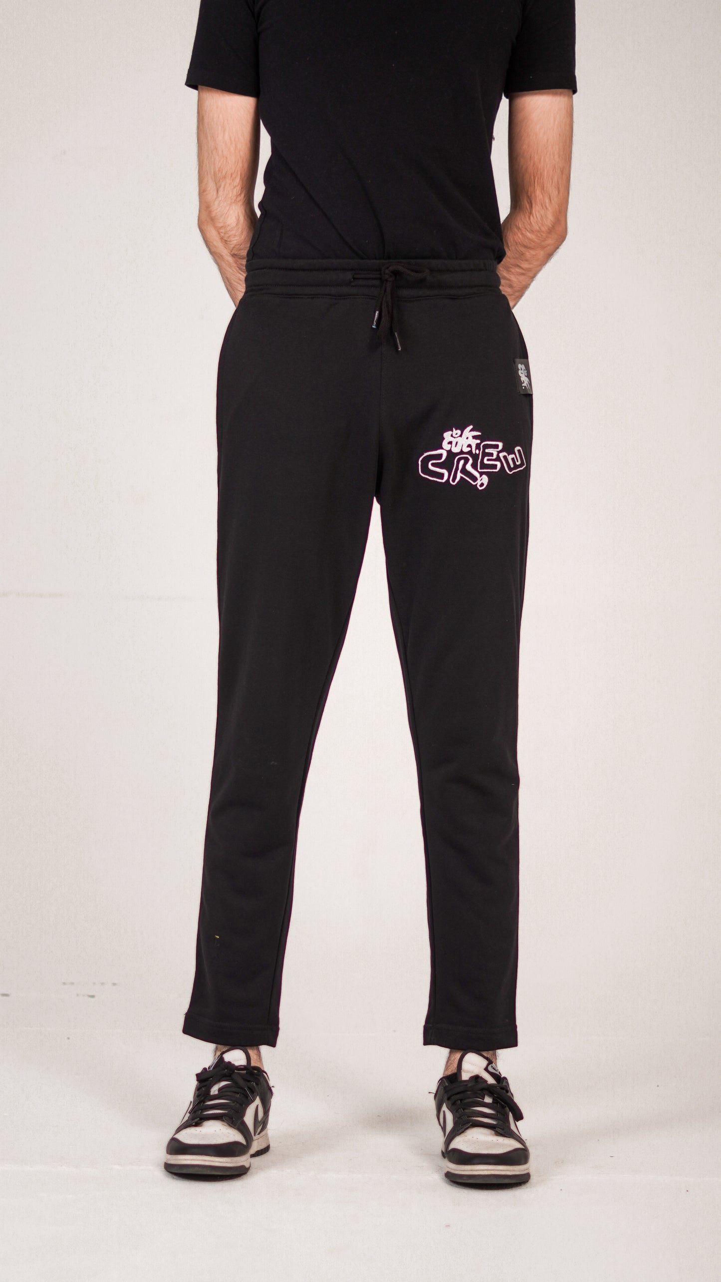 "CULT CREW" Totally Black - Straight Pants