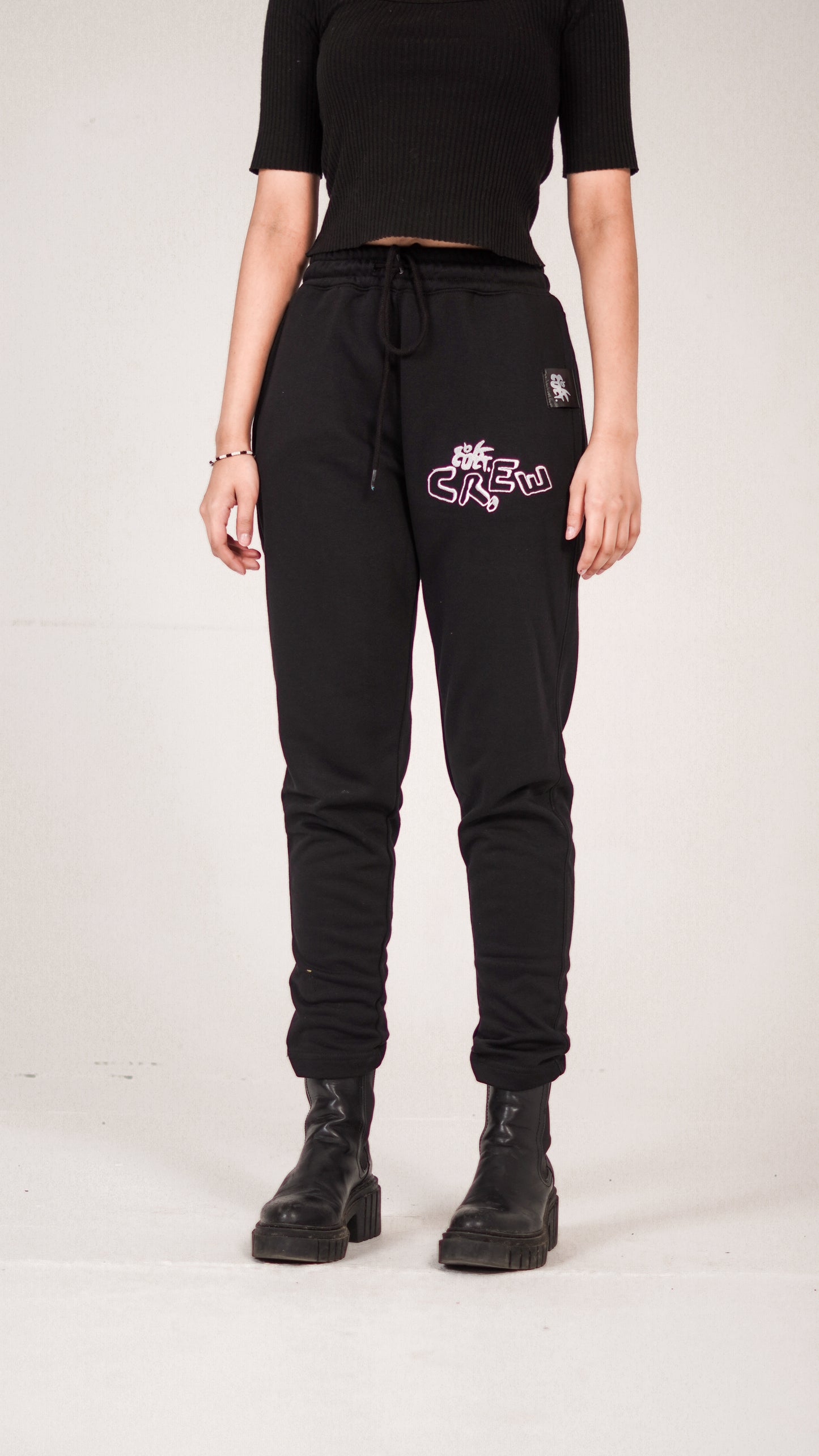 "CULT CREW" Totally Black - Straight Pants